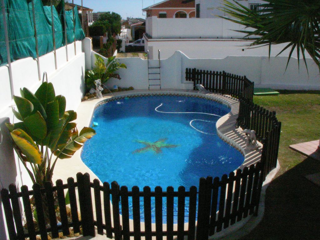 Vallas de seguridad para piscinas Sevilla